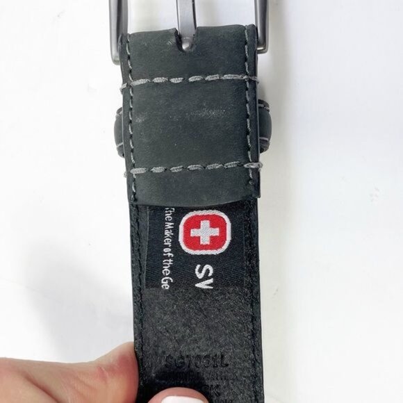 Swiss Gear Black Leather Belt Silver Buckle 43" Long Durable Adjustable Stylish - Picture 6 of 8